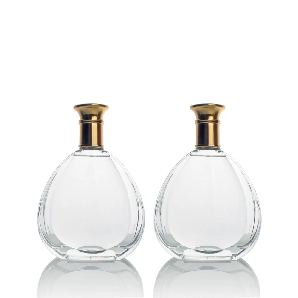 Elegant Gold-embossed Glass Liquor Bottle Elegant Gold-embossed Glass Liquor Bottle
